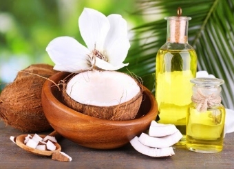 Các cách giúp lông mi dài và cong mà không cần nối mi hoặc uốn mi